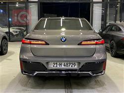 بي ام دبليو الفئة 7